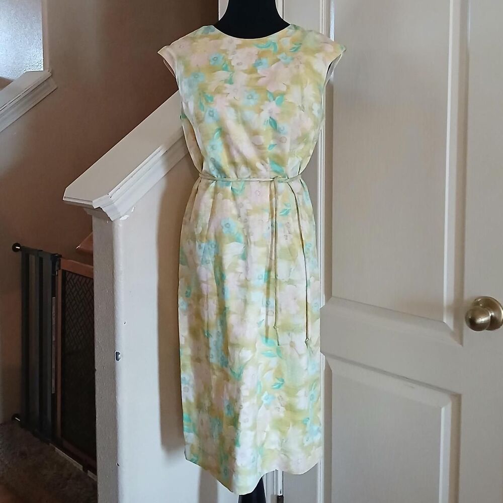 Vintage 1960s handmade shift dress watercolor pastel floral pattern tie waist